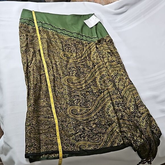 NWT MetroStyle Green Paisley assymetrical maxi skirt size 14 - Picture 12 of 13